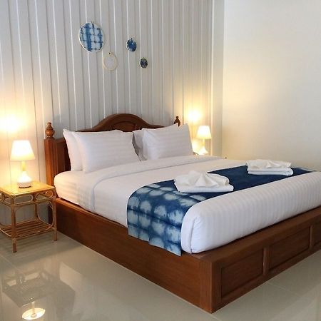 Baan Iyara Hotel Nan Exterior photo