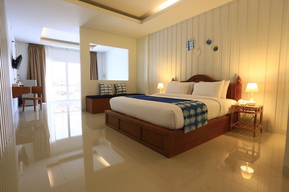 Baan Iyara Hotel Nan Exterior photo